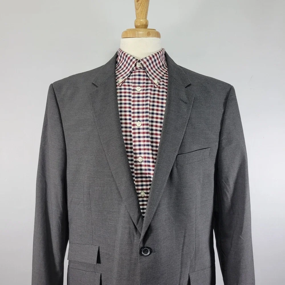 Haggar Men's Sport Coat Blazer Two Button Gray Polyester Viscose 46L‎